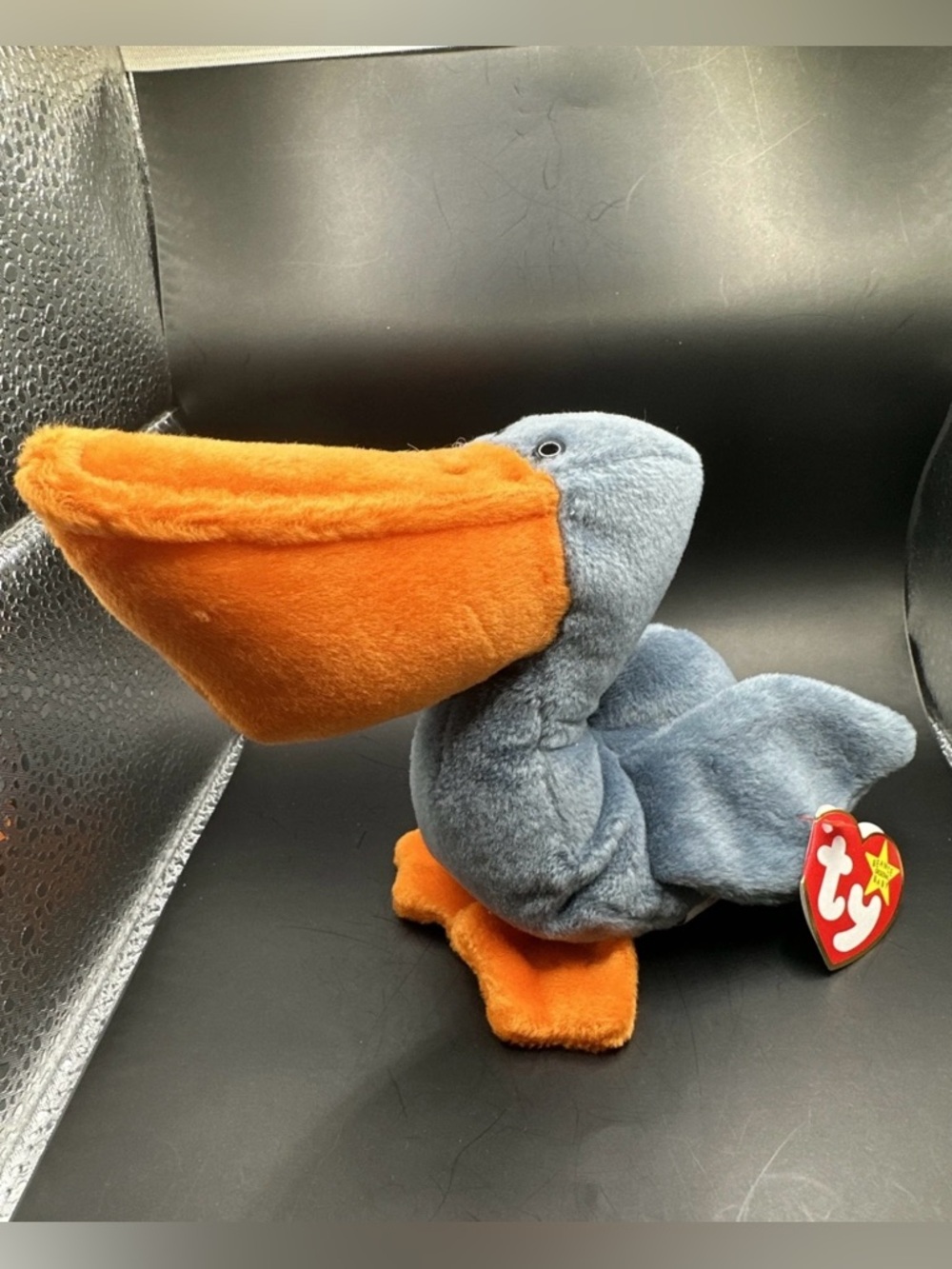 Scoop the Pelican TY Beanie Baby NWT
